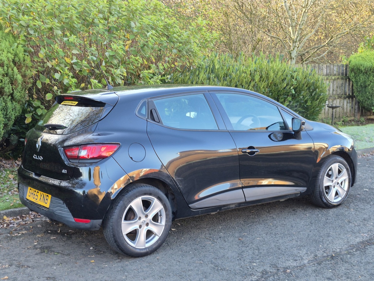 Used Renault Clio 2015 for sale - 76596540: Photo 8