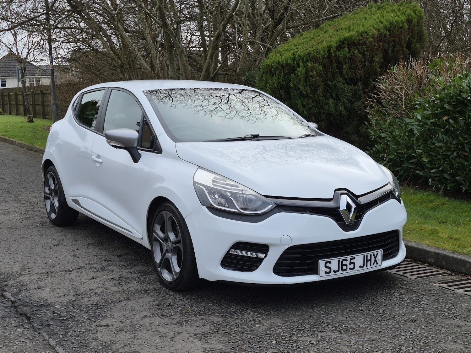 Used Renault Clio 2015 for sale - 77822345: Photo 11