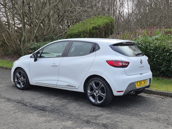 Used Renault Clio 2015 for sale - 77822345: Photo