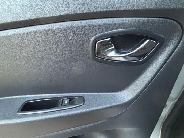 Used Renault Captur 2017 for sale - 75608840: Photo 26