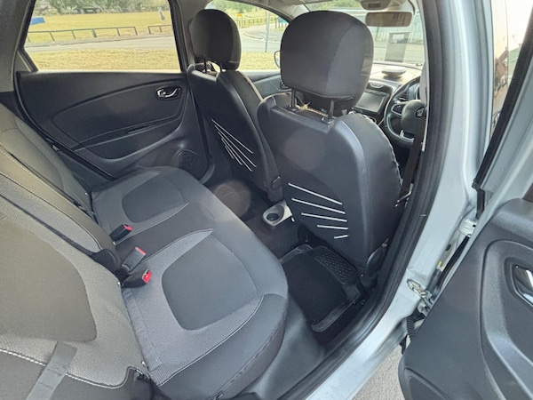Used Renault Captur 2017 for sale - 75608840: Photo 30