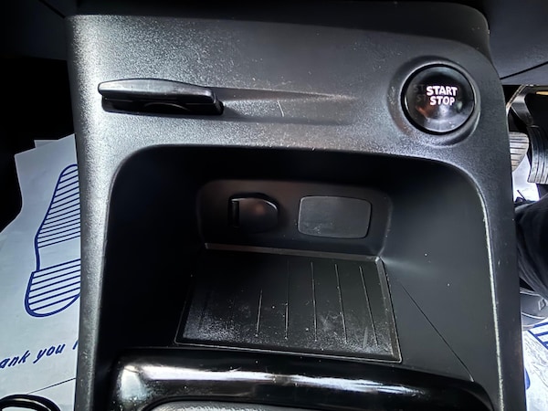 Used Renault Captur 2017 for sale - 75608840: Photo 38