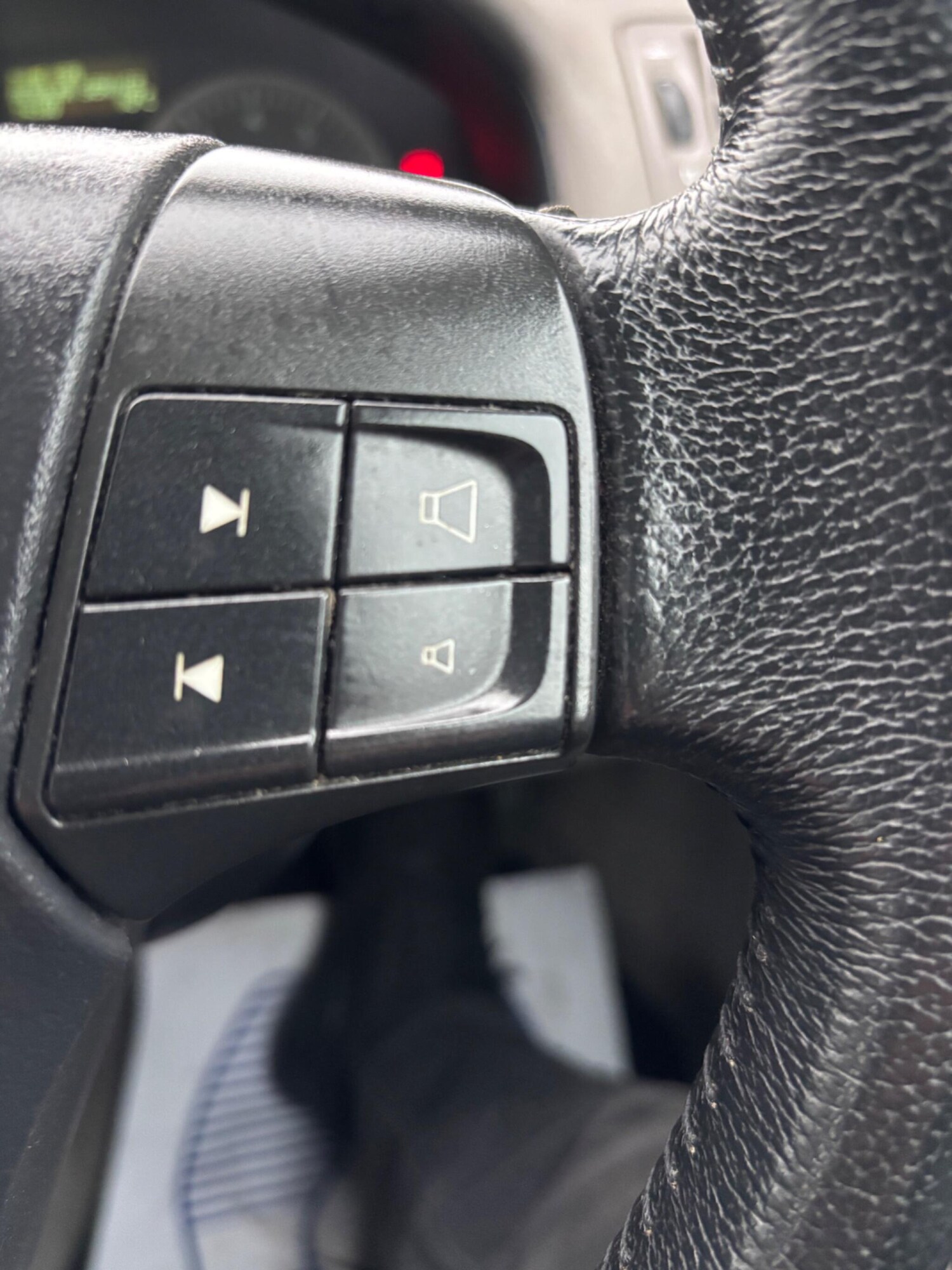 Used Volvo S40 2006 for sale - 77400543: Photo 36