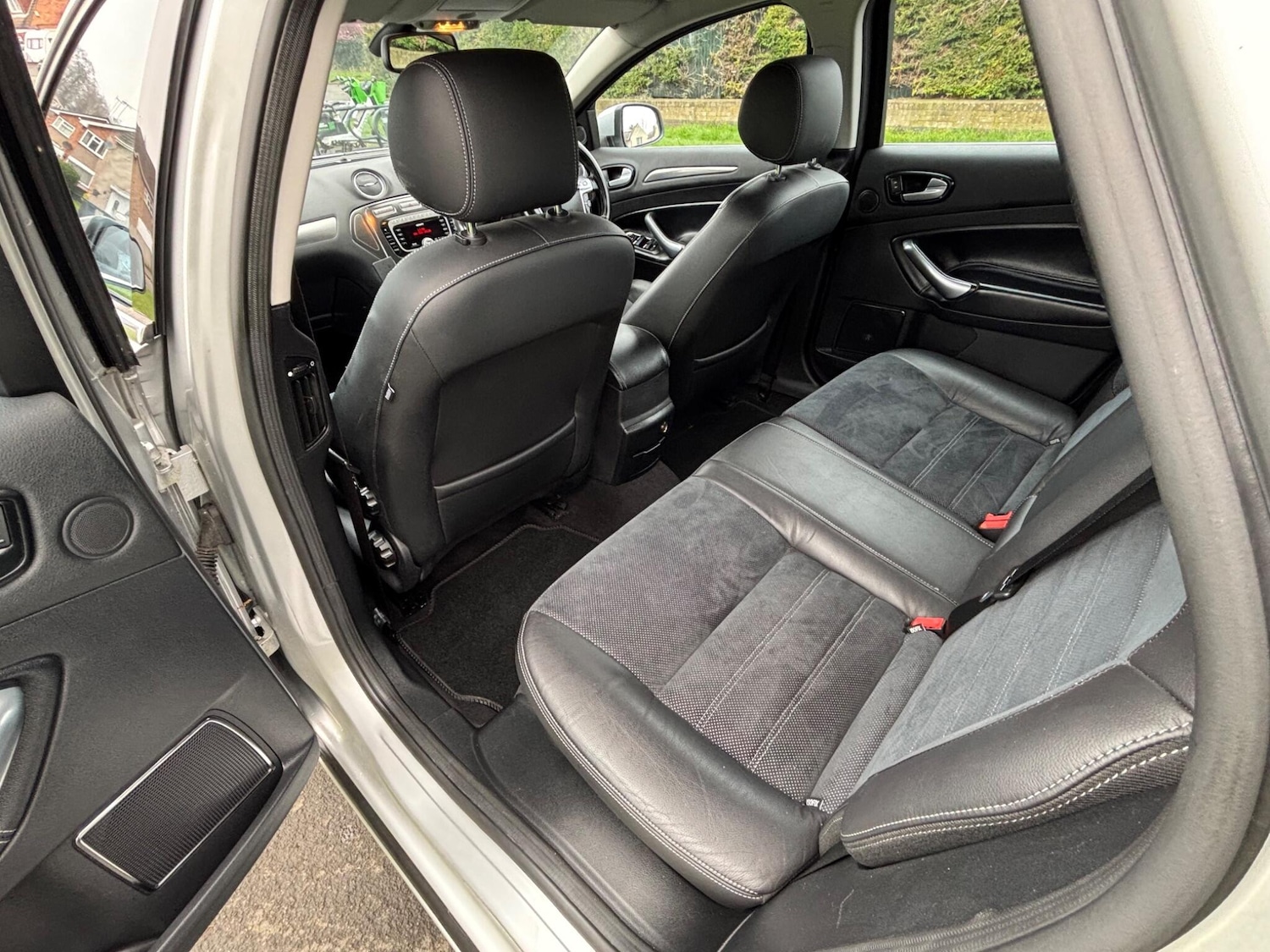 Used Ford Mondeo 2009 for sale - 77958179: Photo 27