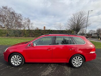 Used Volkswagen Golf 2019 for sale - 77853361: Photo