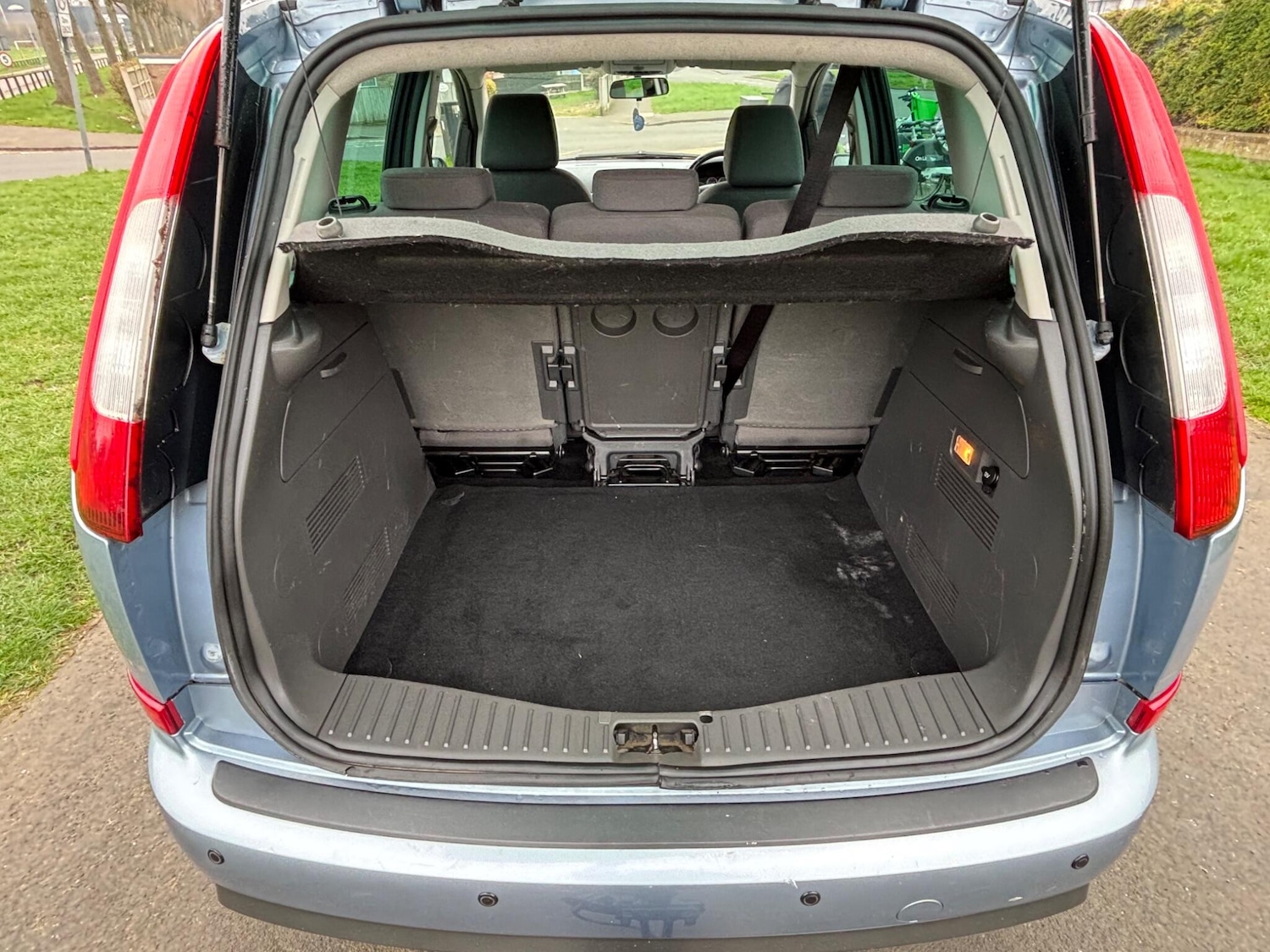 Used Ford Focus C-Max 2006 for sale - 77957867: Photo 19