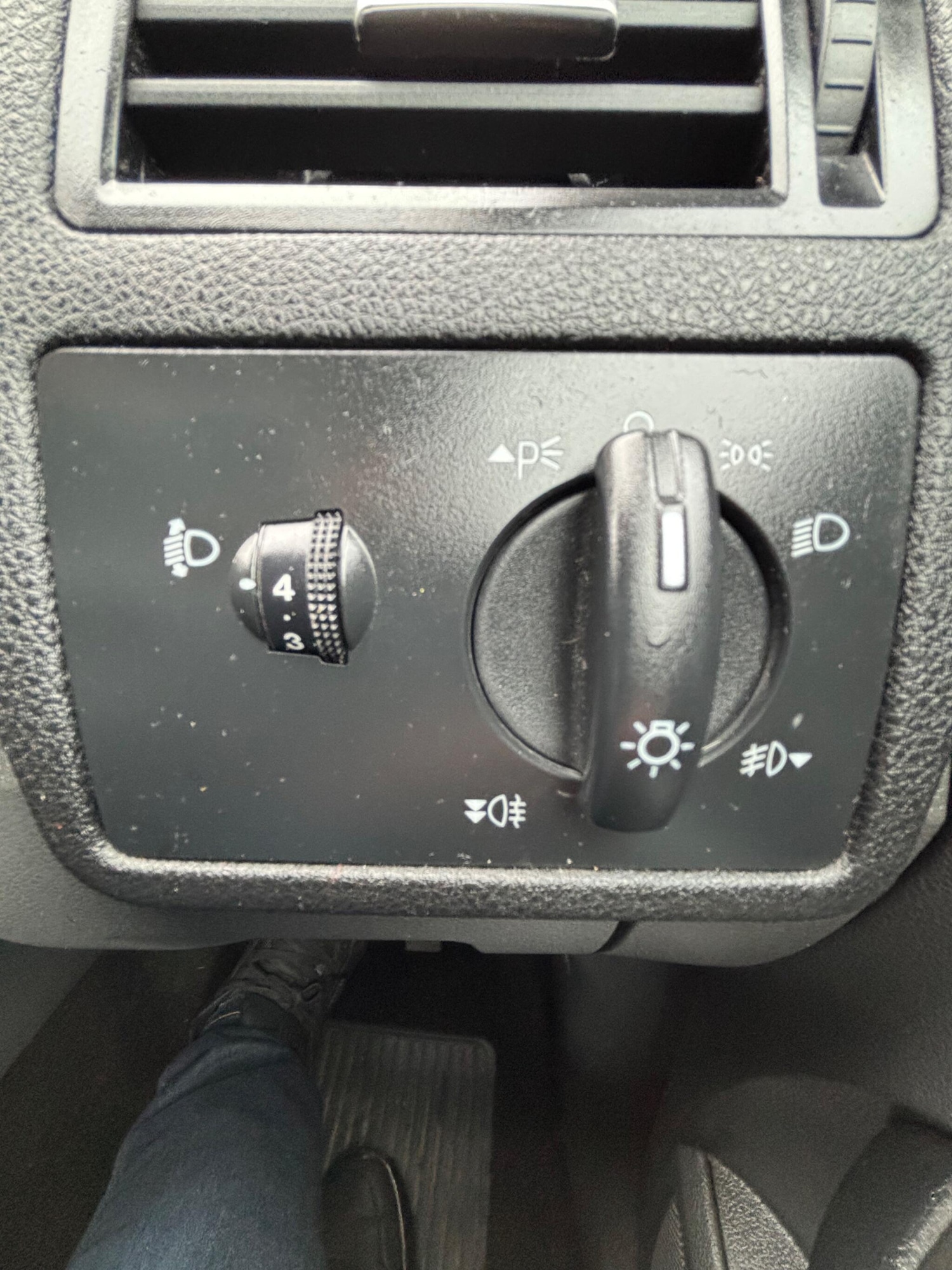 Used Ford Focus C-Max 2006 for sale - 77957867: Photo 29