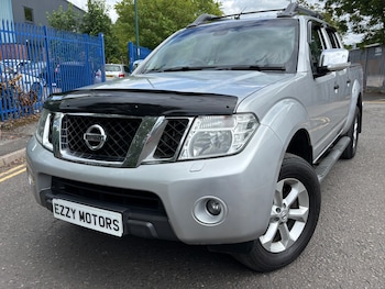 Used Nissan Navara 2011 for sale - 79168334: Photo