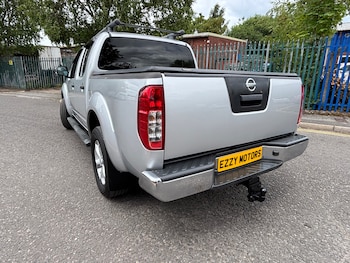 Used Nissan Navara 2011 for sale - 79168334: Photo