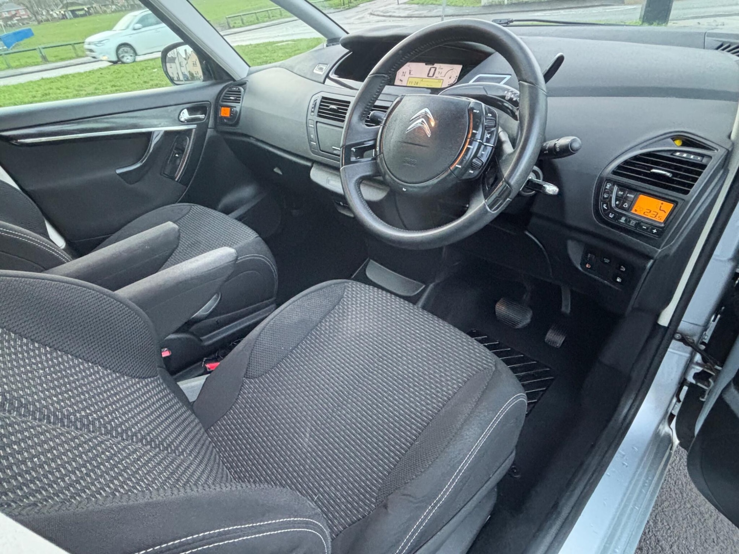 Used Citroen C4 Grand Picasso 2013 for sale - 77215061: Photo 24