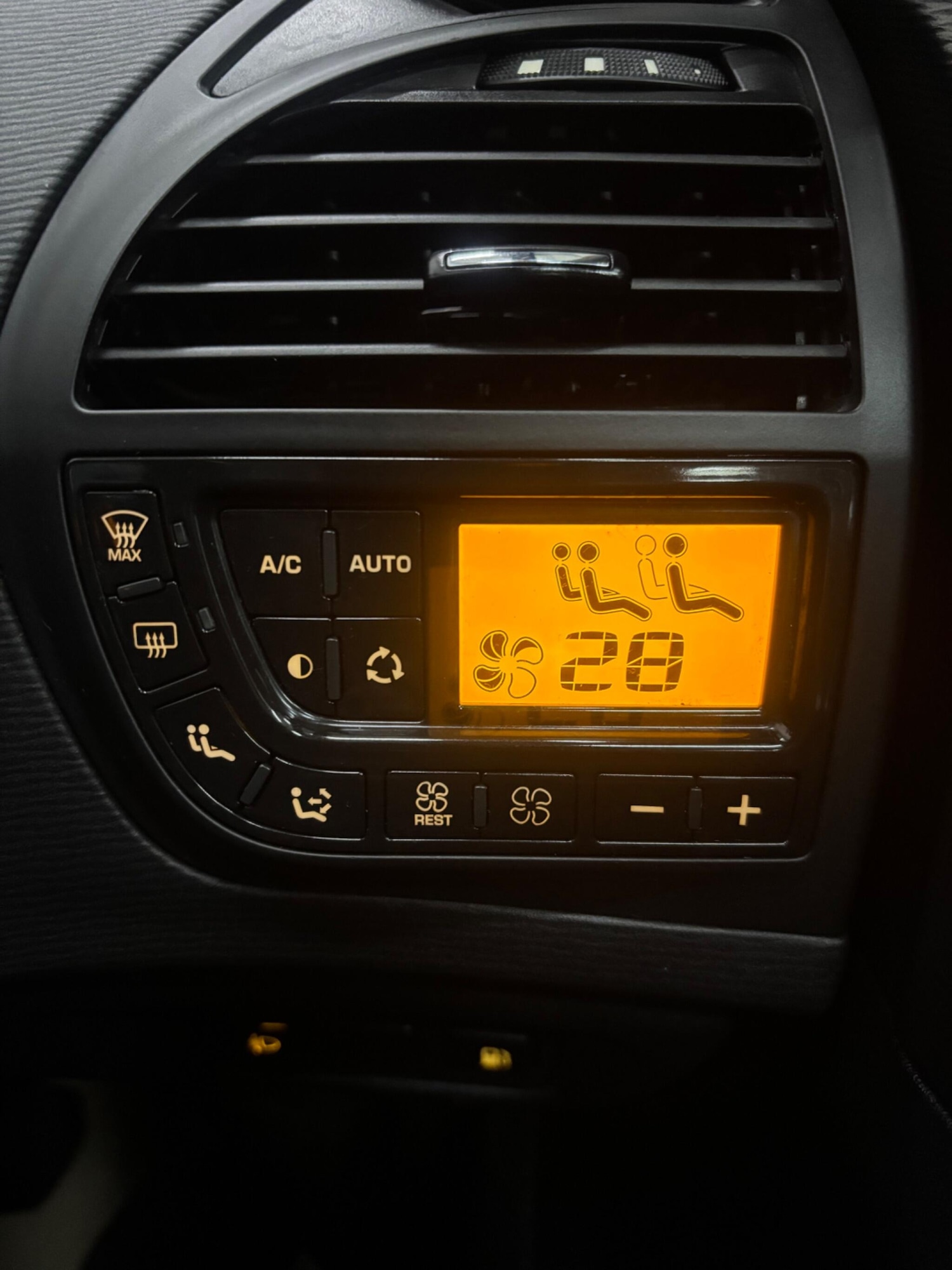 Used Citroen C4 Grand Picasso 2013 for sale - 77215061: Photo 34