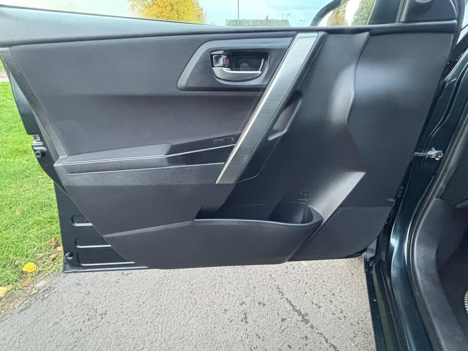 Used Toyota Auris 2013 for sale - 76409175: Photo 25