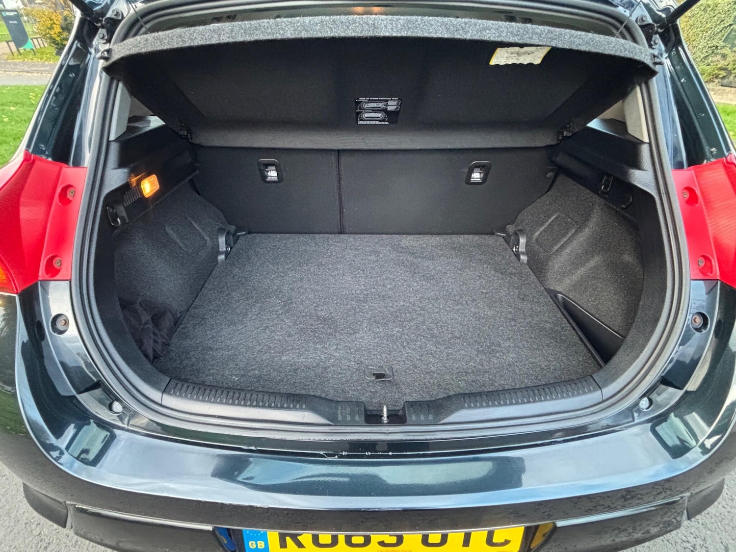 Used Toyota Auris 2013 for sale - 76409175: Photo 8