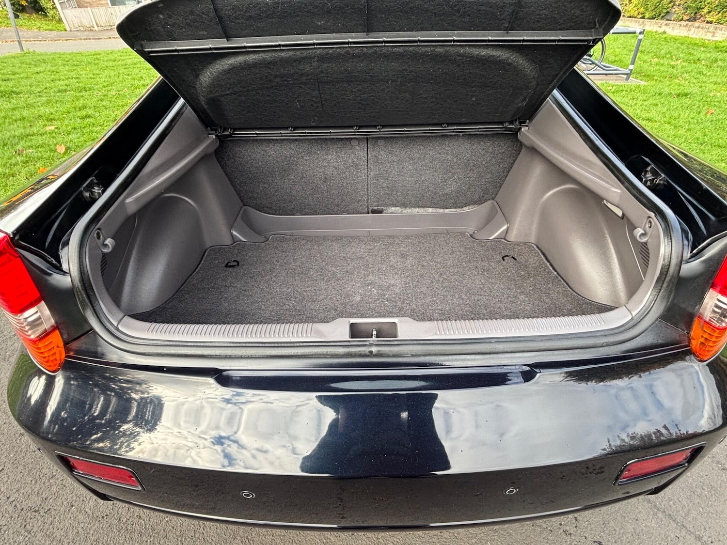 Used Toyota Celica 2002 for sale - 76388359: Photo 14