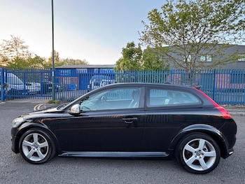 Used Volvo C30 2010 for sale - 78492671: Photo