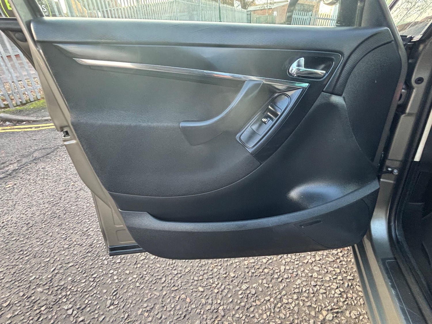 Used Citroen C4 Picasso 2010 for sale - 77016397: Photo 23