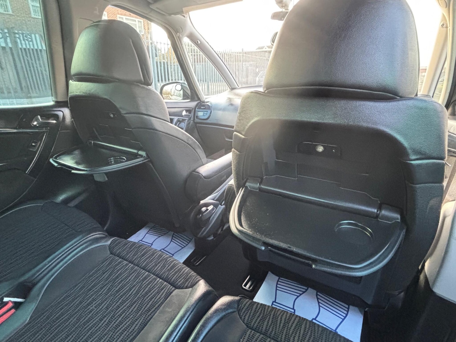 Used Citroen C4 Picasso 2010 for sale - 77016397: Photo 26