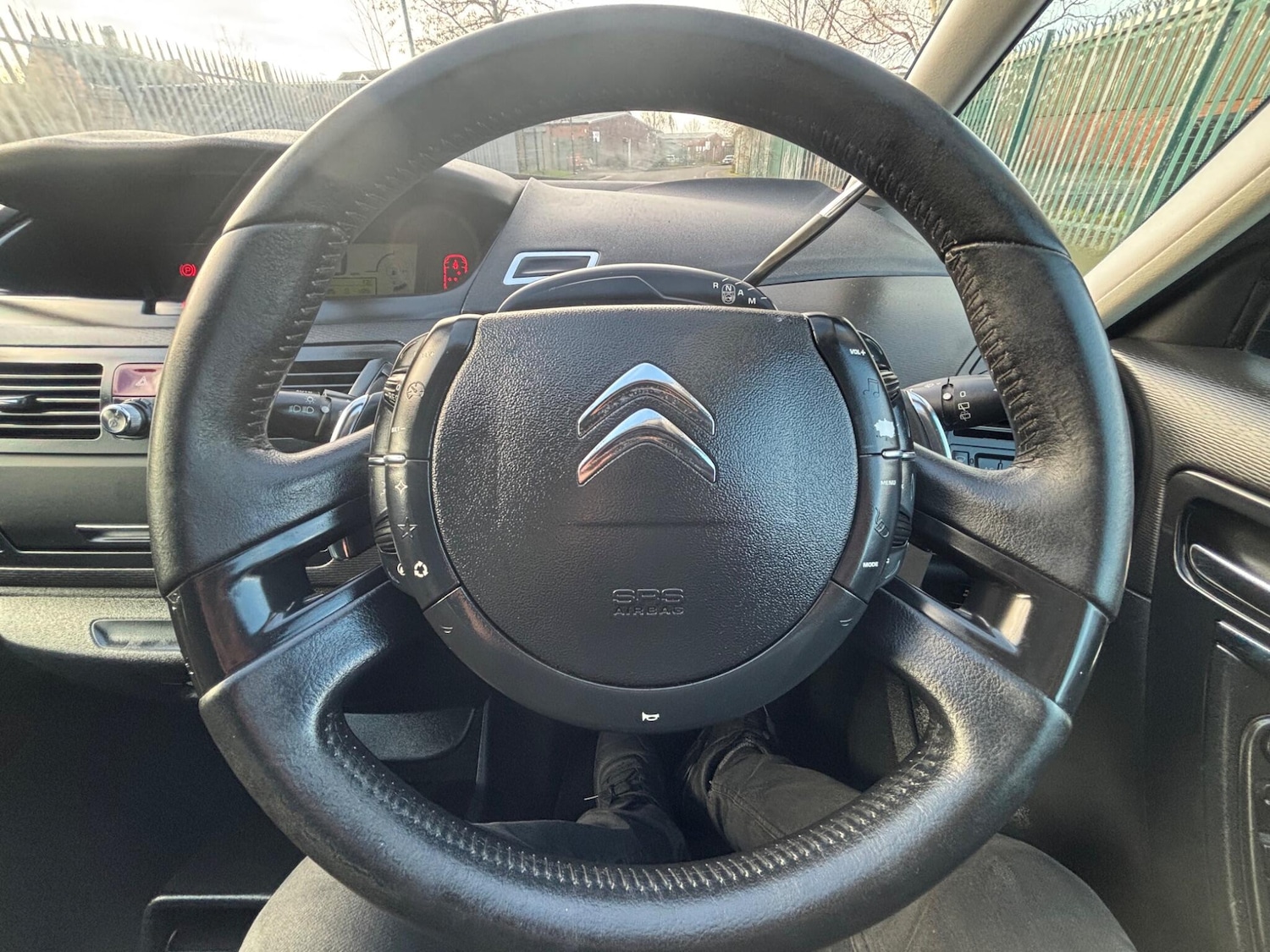 Used Citroen C4 Picasso 2010 for sale - 77016397: Photo 39