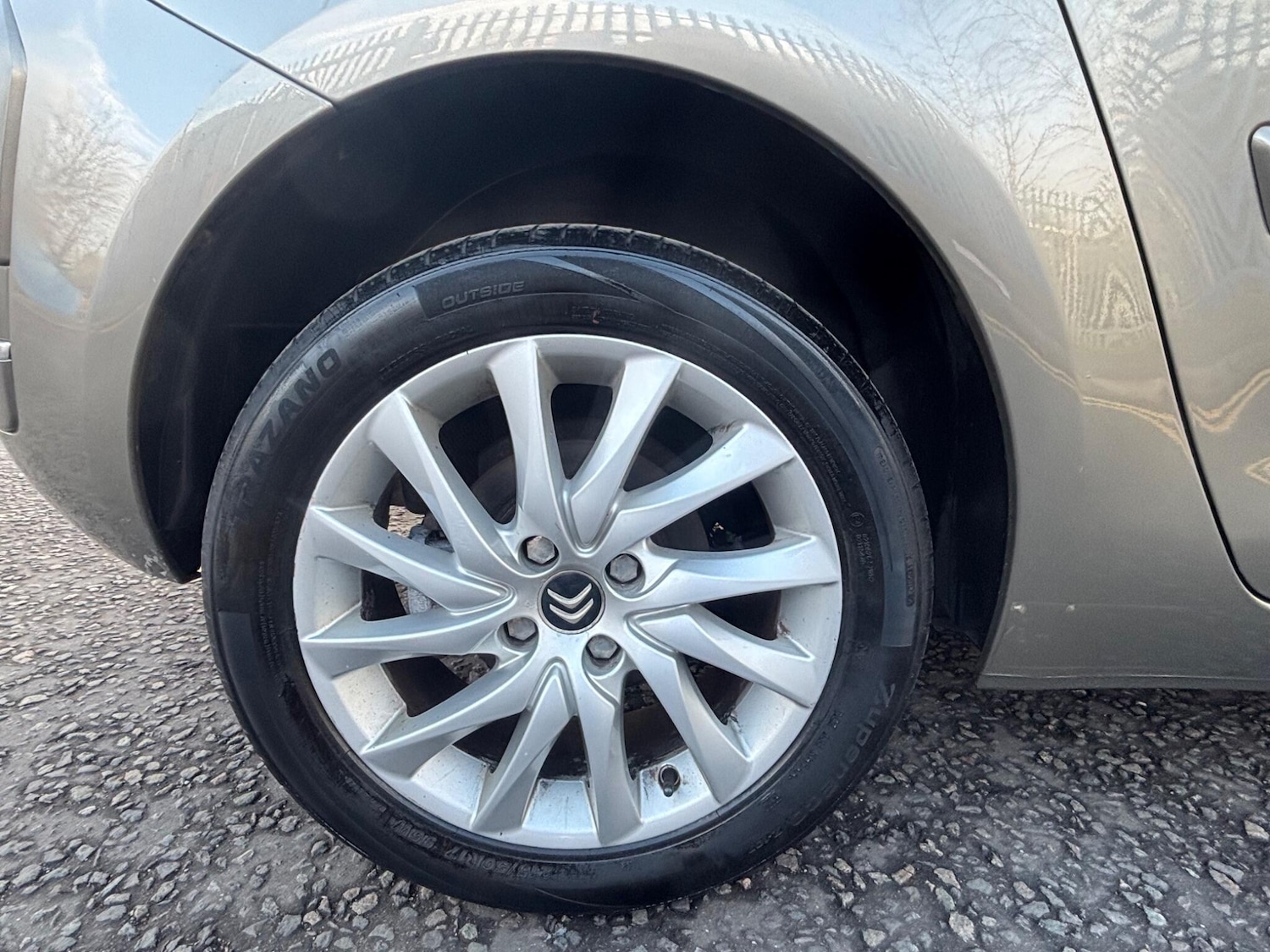 Used Citroen C4 Picasso 2010 for sale - 77016397: Photo 9