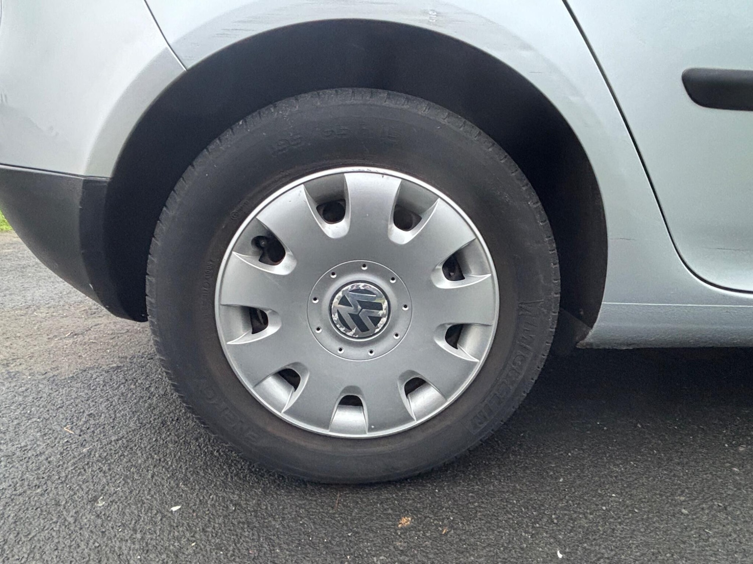 Used Volkswagen Golf 2005 for sale - 77040089: Photo 11