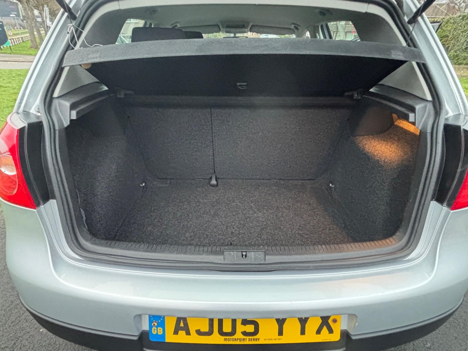 Used Volkswagen Golf 2005 for sale - 77040089: Photo 13