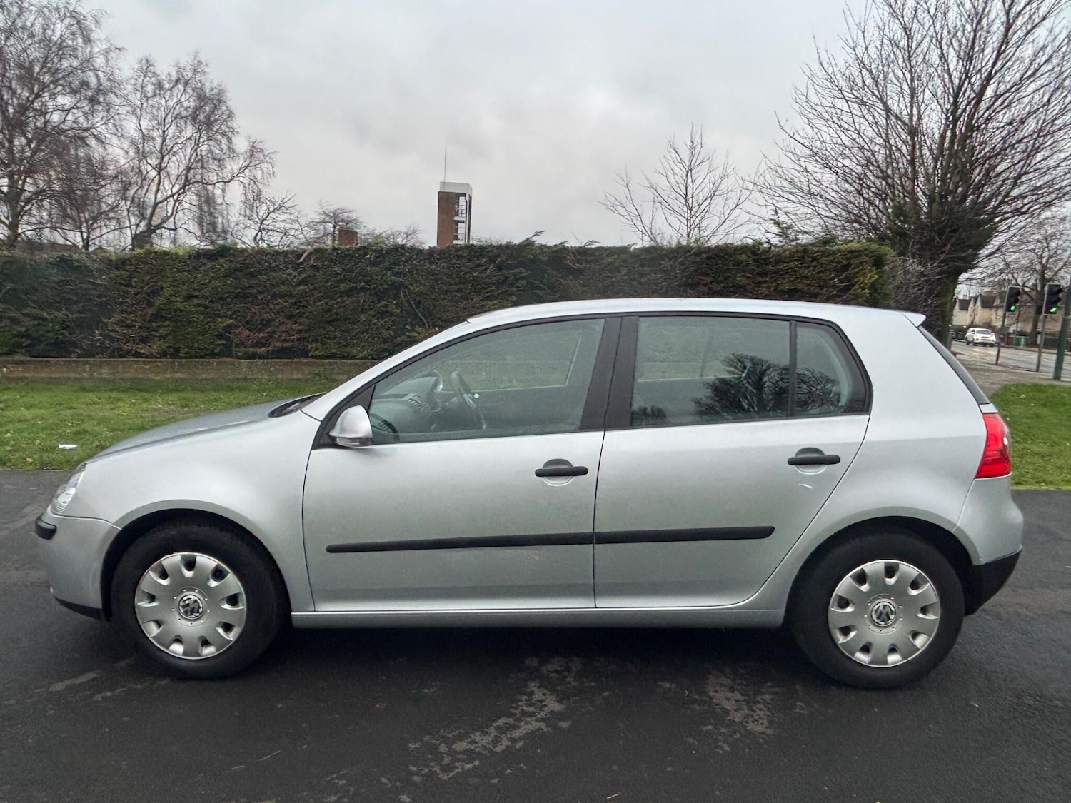 Used Volkswagen Golf 2005 for sale - 77040089: Photo 2