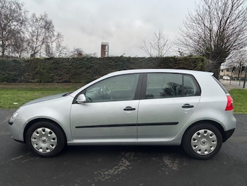 Used Volkswagen Golf 2005 for sale - 77040089: Photo