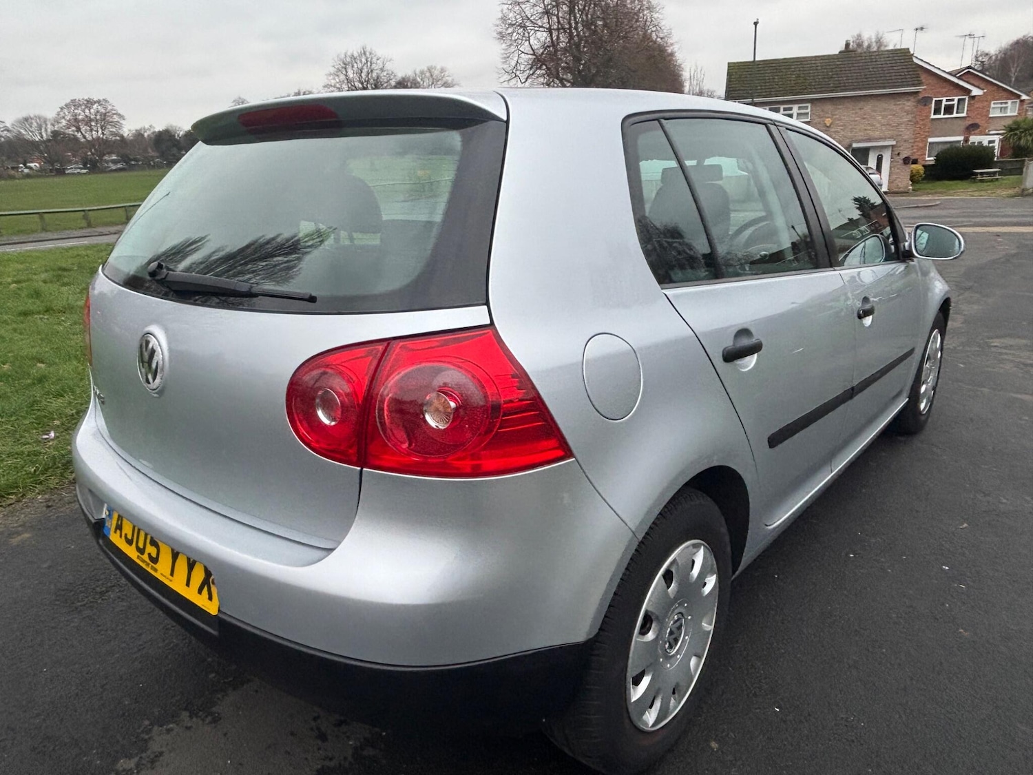 Used Volkswagen Golf 2005 for sale - 77040089: Photo 5