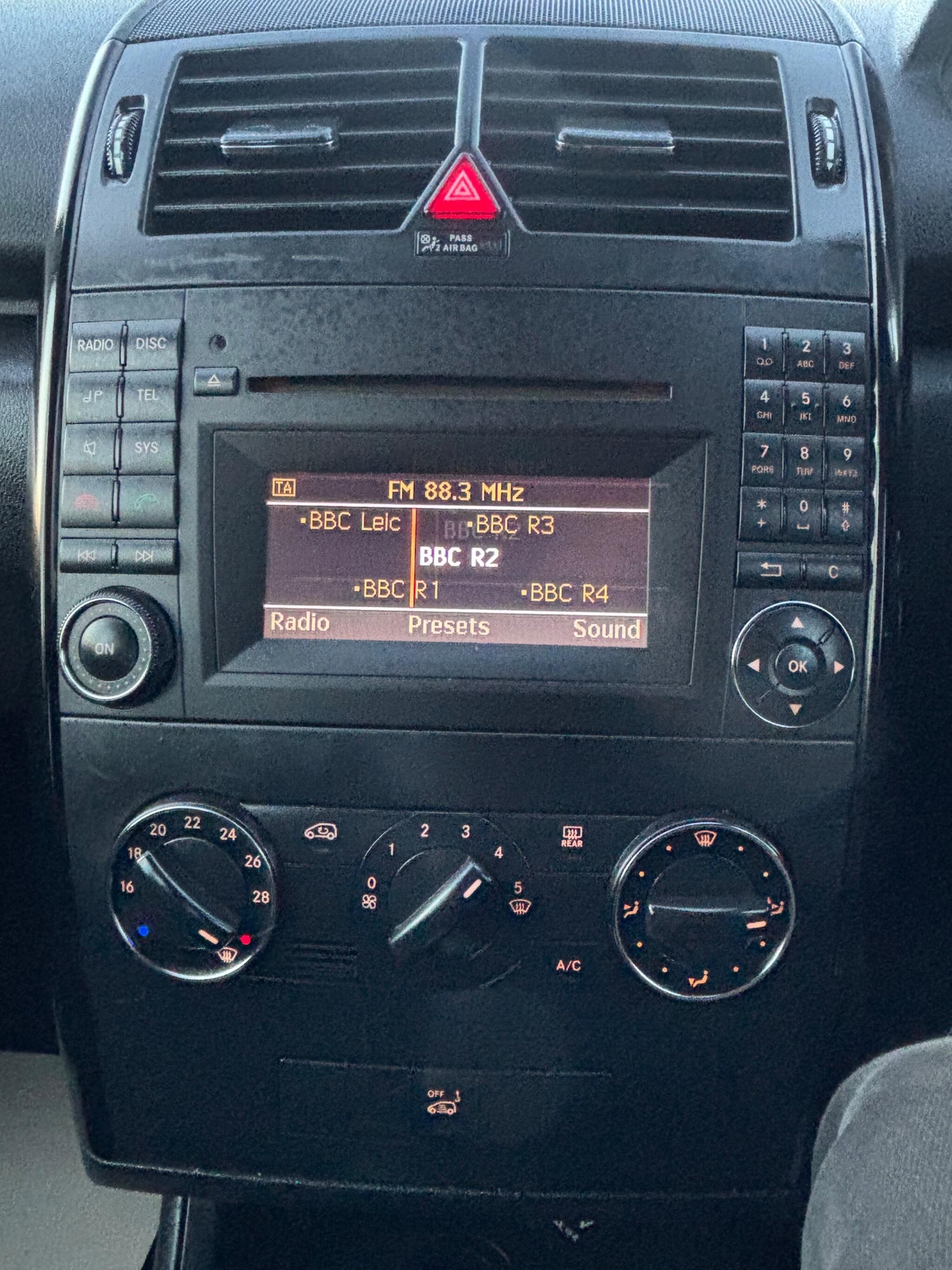 Used Mercedes-Benz A-Class 2010 for sale - 76926872: Photo 33