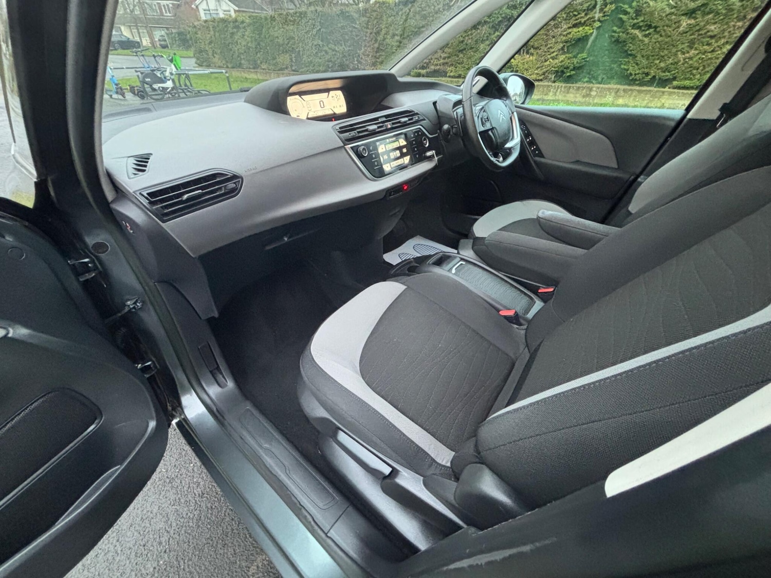 Used Citroen C4 Picasso 2014 for sale - 77376466: Photo 32