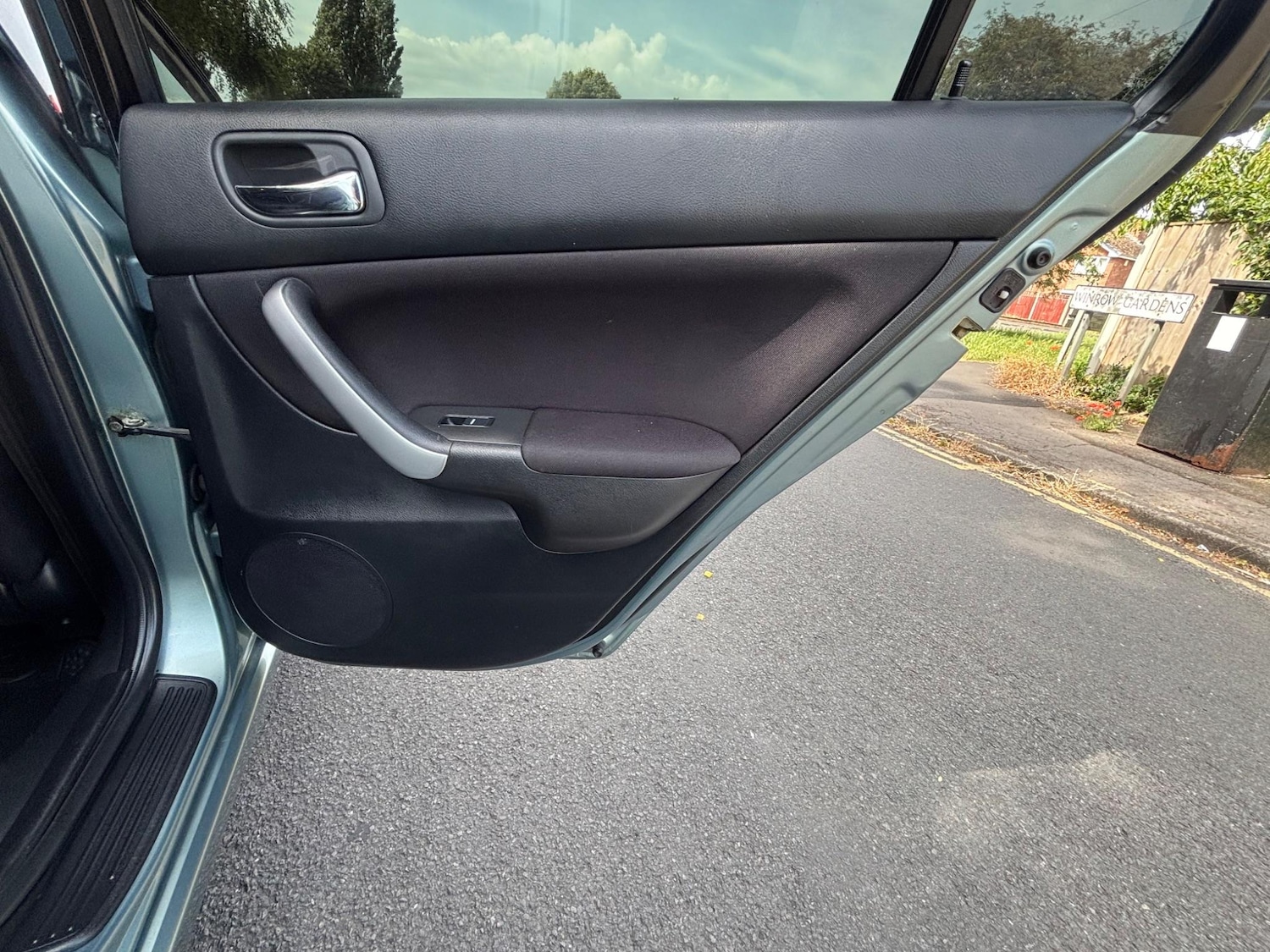 Used Honda Accord 2004 for sale - 76991159: Photo 24