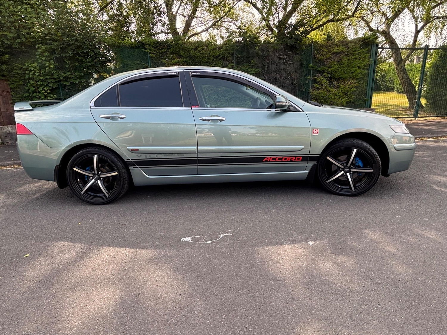 Used Honda Accord 2004 for sale - 76991159: Photo 5