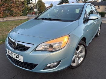 Vauxhall - Astra