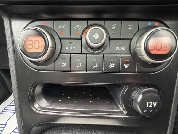 Used Nissan Qashqai 2010 for sale - 76307440: Photo 41