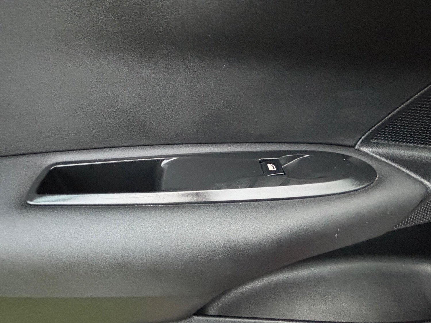 Used Citroen C4 2012 for sale - 78047202: Photo 23