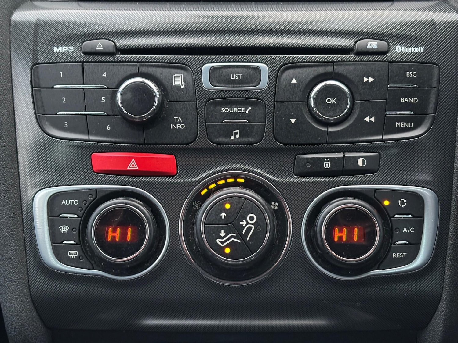 Used Citroen C4 2012 for sale - 78047202: Photo 31