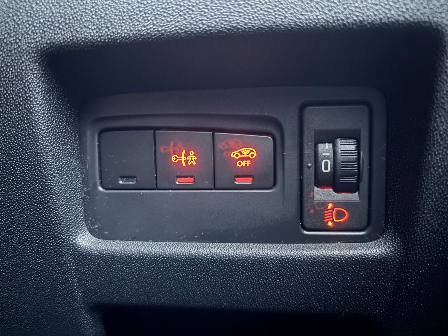 Used Citroen C4 2012 for sale - 78047202: Photo 34