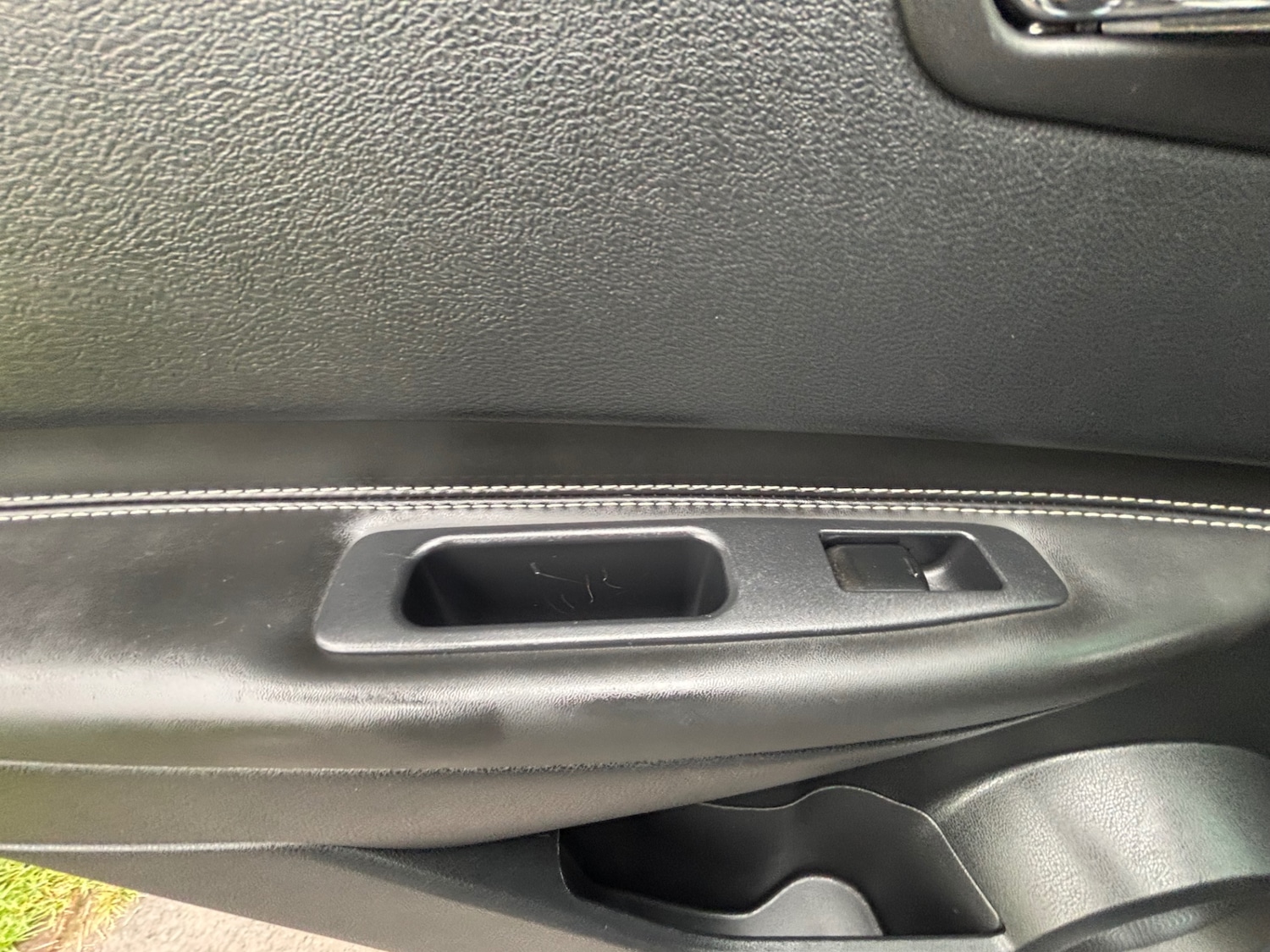 Used Nissan Qashqai 2010 for sale - 76255106: Photo 25