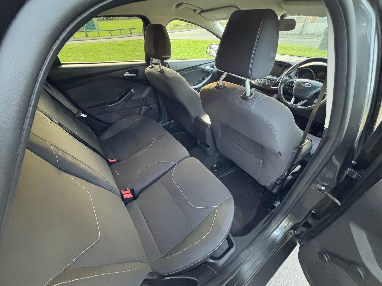 Used Ford Focus 2017 for sale - 76522079: Photo 18