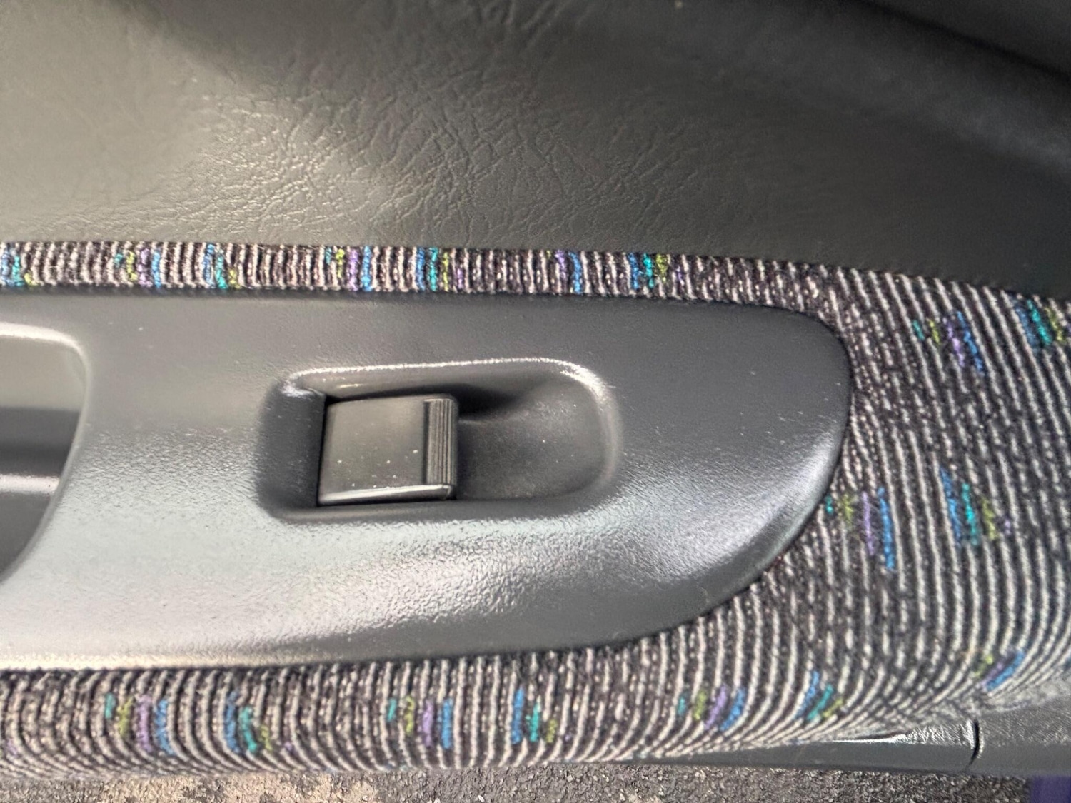 Used Honda Civic 1999 for sale - 76989530: Photo 20