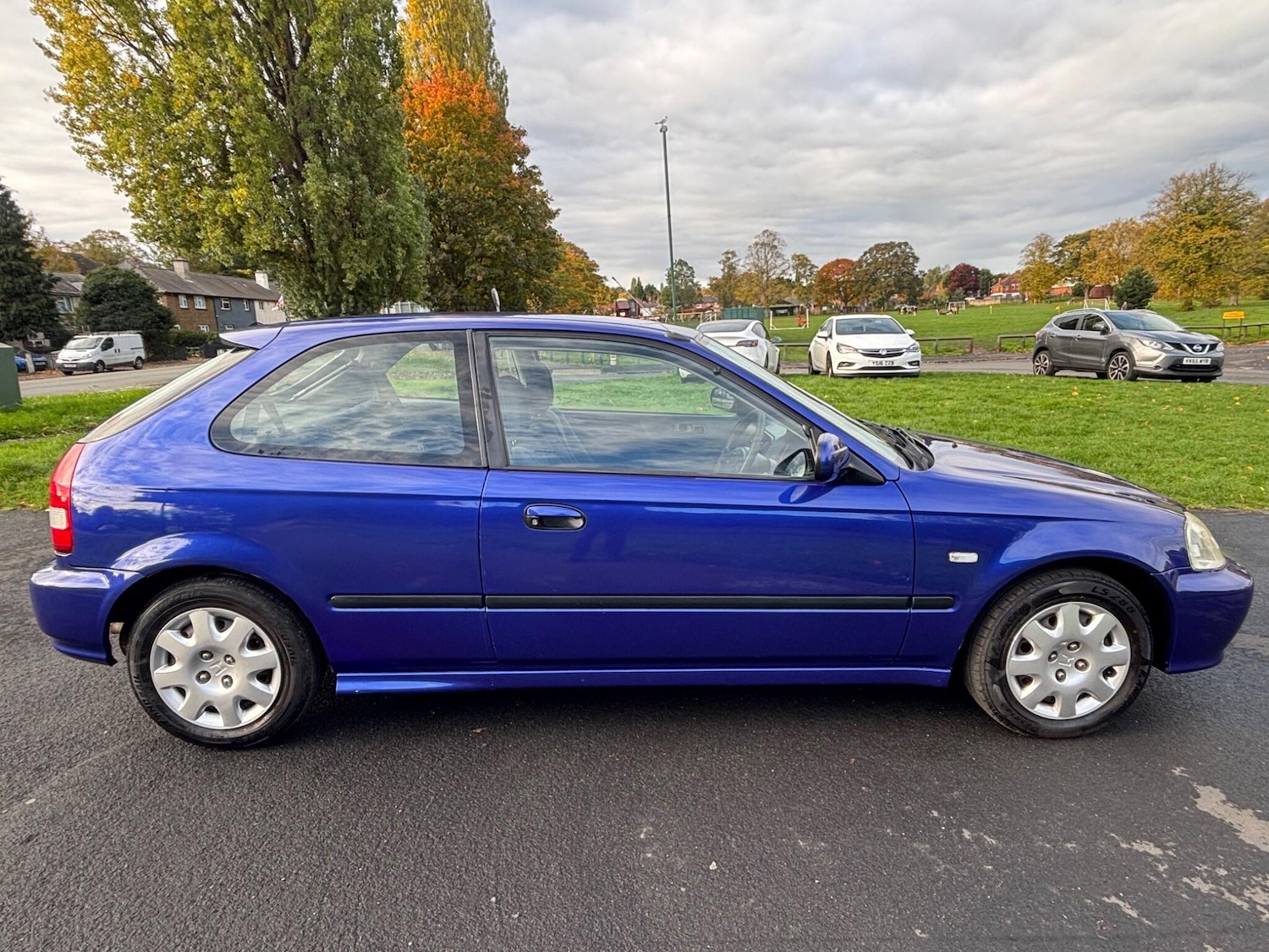 Used Honda Civic 1999 for sale - 76989530: Photo 6
