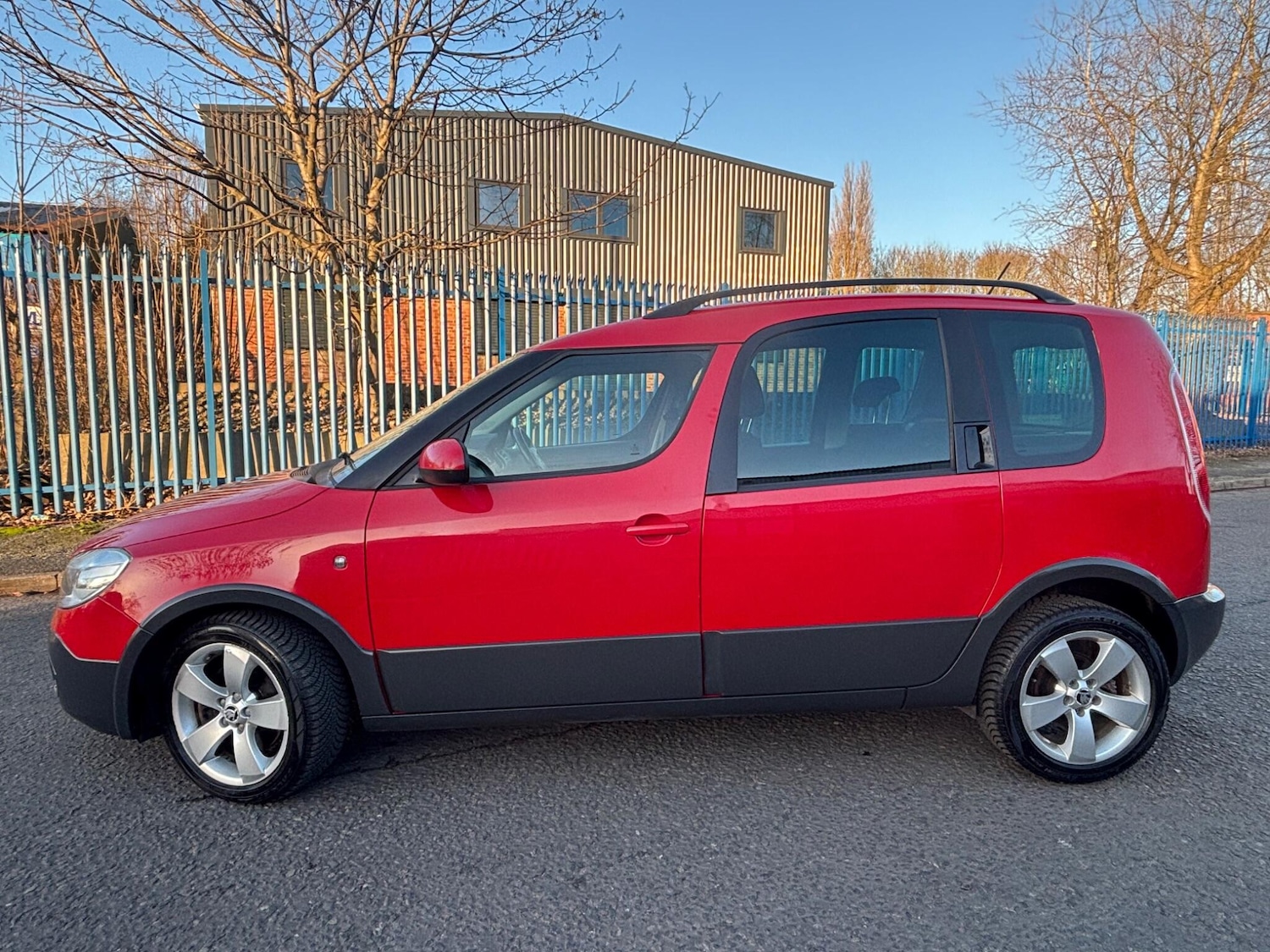 Used Skoda Roomster 2013 for sale - 77166681: Photo 2