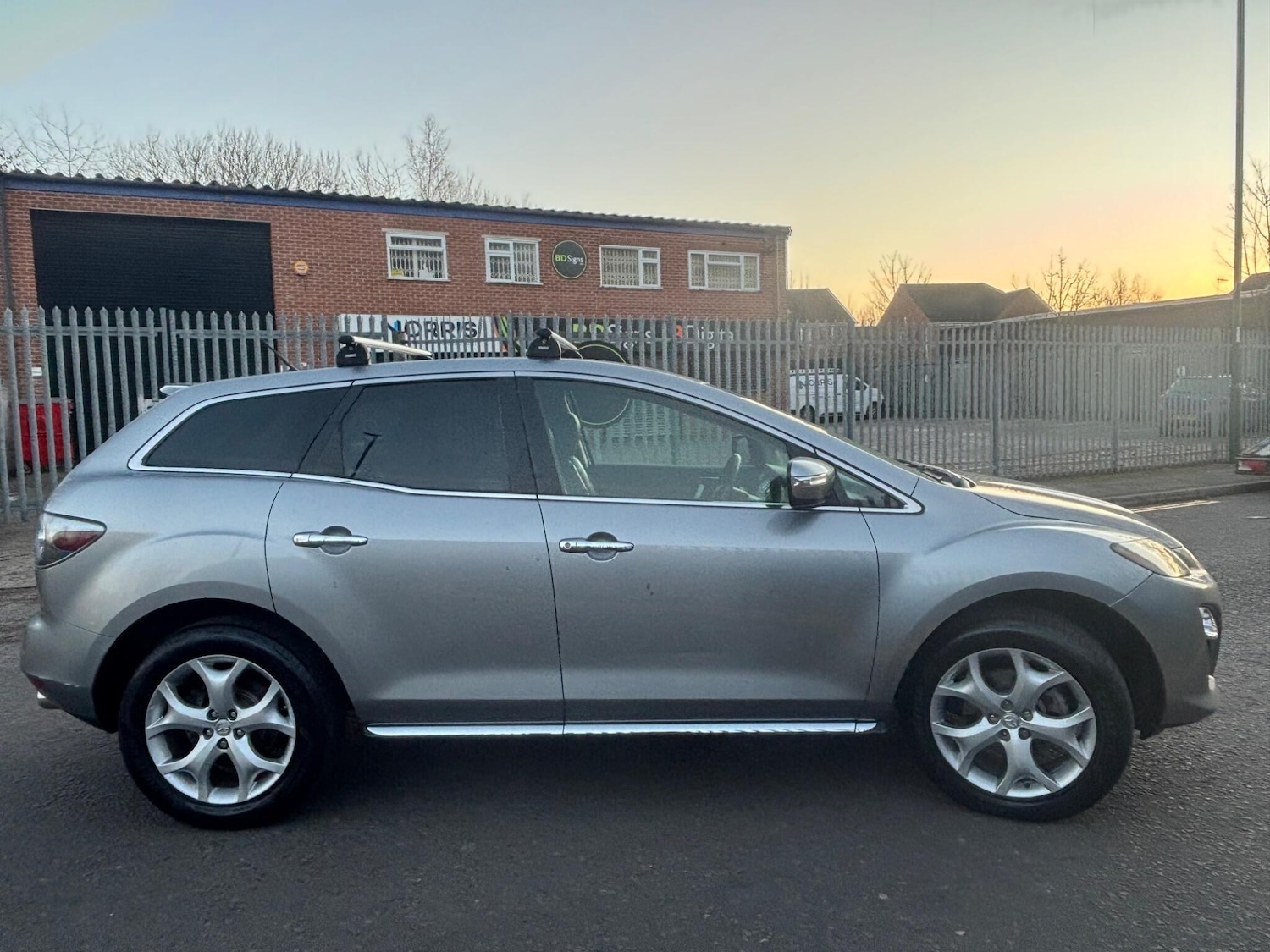 Used Mazda CX-7 2010 for sale - 77084510: Photo 7