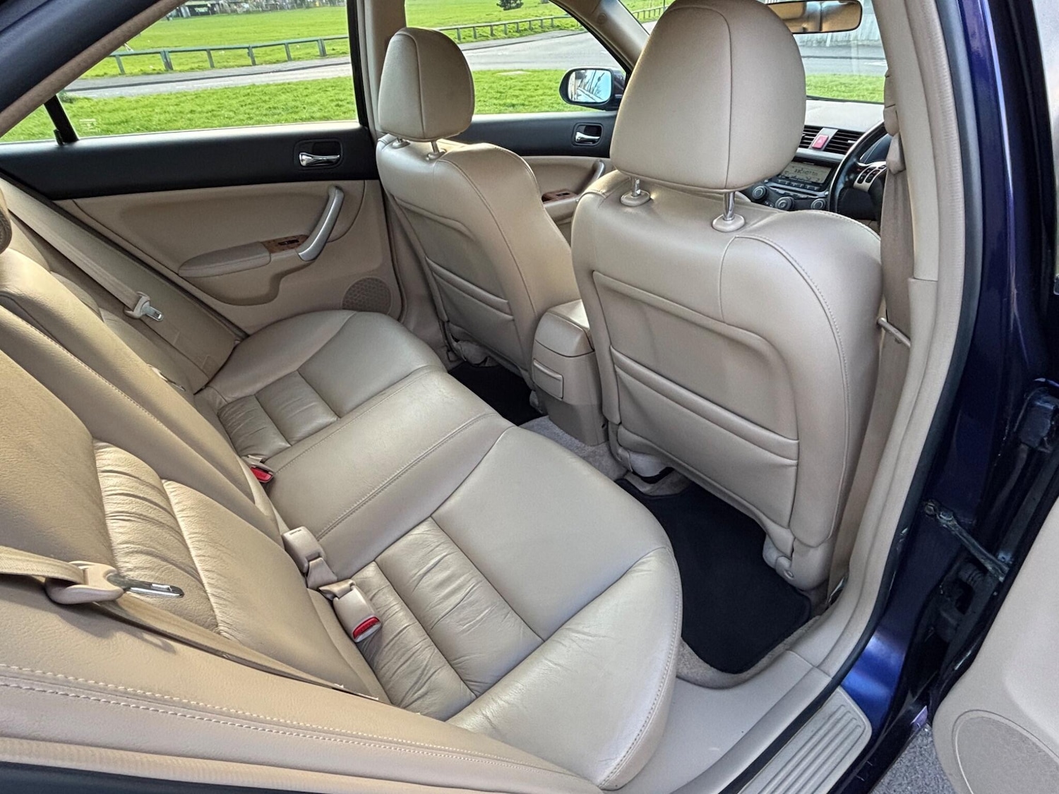 Used Honda Accord 2004 for sale - 78205398: Photo 21