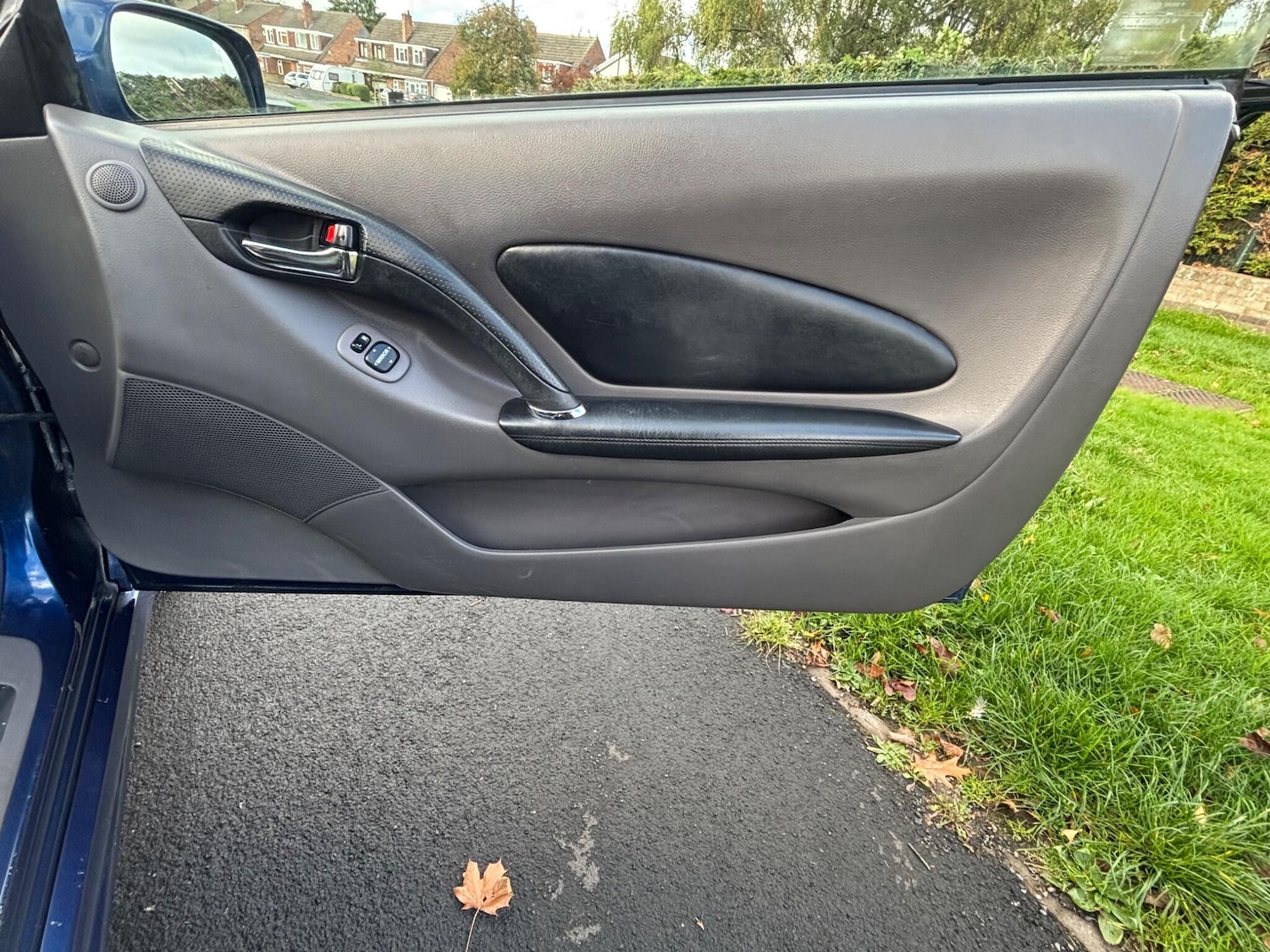 Used Toyota Celica 2002 for sale - 76522512: Photo 19