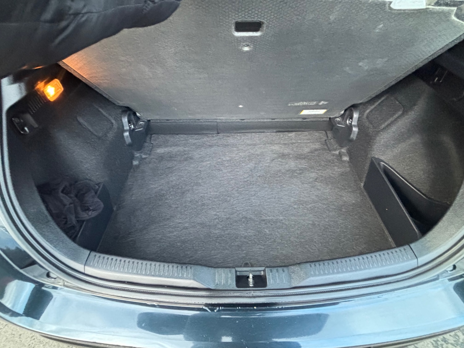 Used Toyota Auris 2013 for sale - 76376392: Photo 10