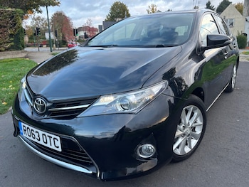 2013 (63) - 1.33 Dual VVTi Icon 5dr