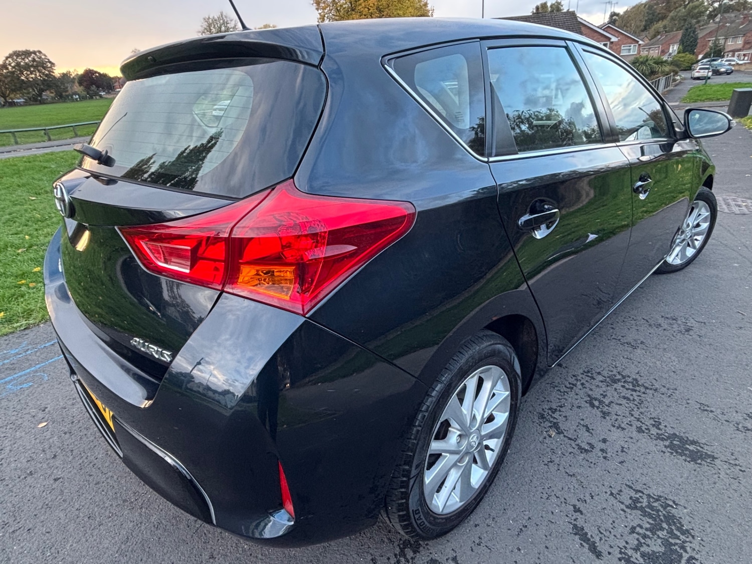 Used Toyota Auris 2013 for sale - 76376392: Photo 3