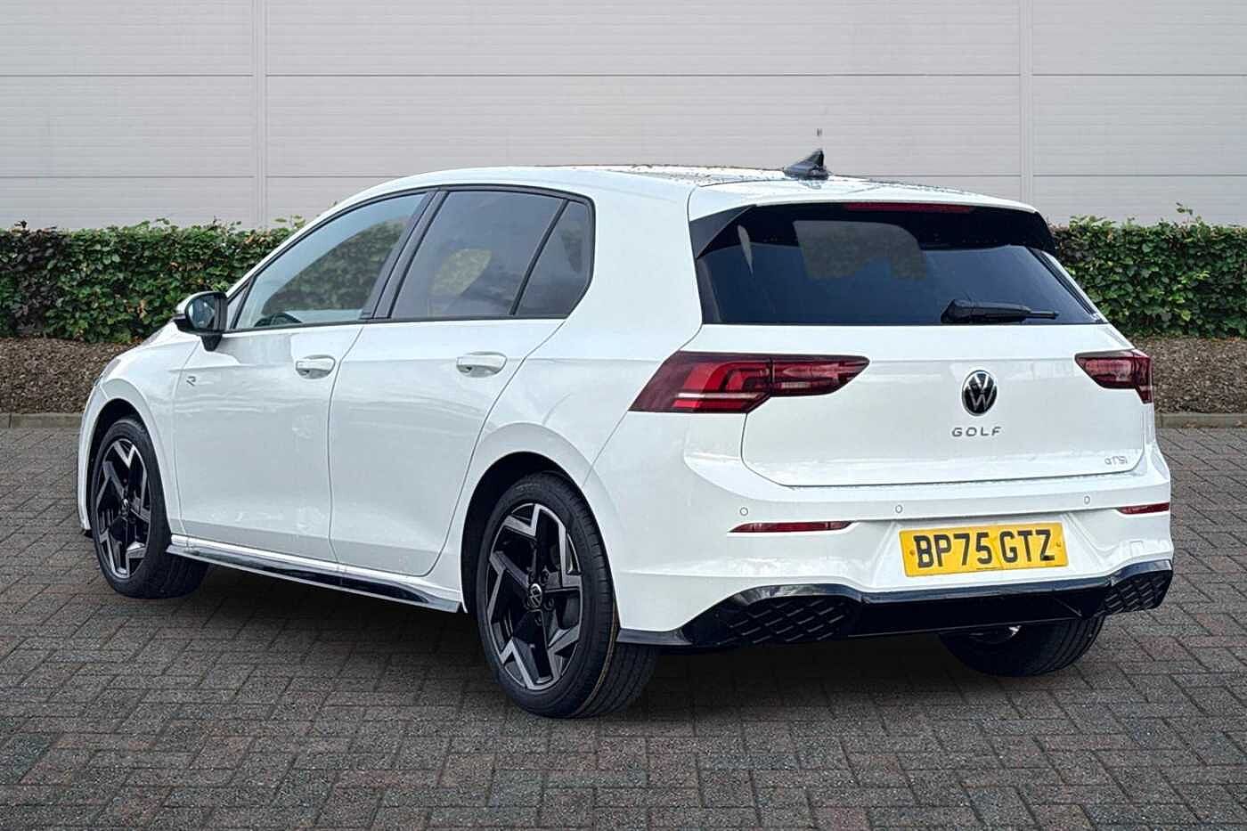 Used Volkswagen Golf 2026 for sale - 77457395: Photo 3