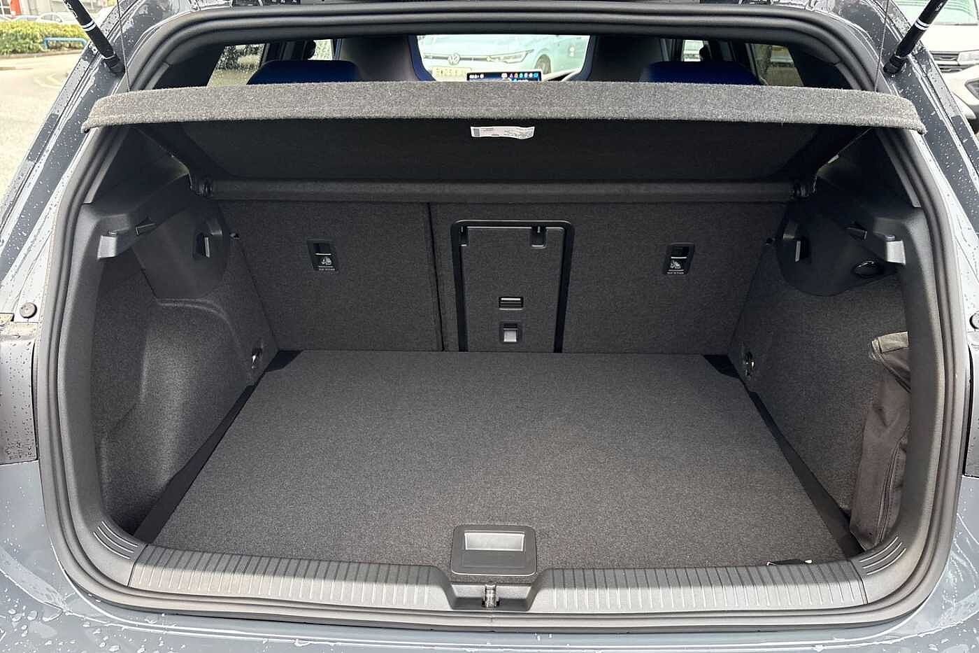 Used Volkswagen Golf 2025 for sale - 76539572: Photo 11